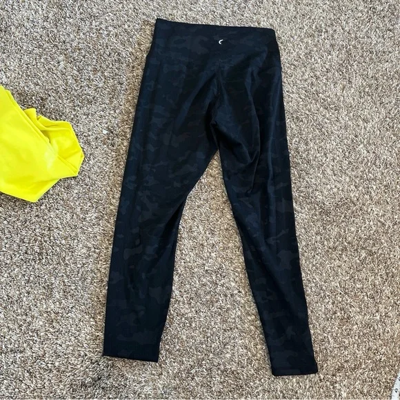 Zyia Leggings Bundle Womens Size 4 Camo Neon Yellow Activewear Compression - Picture 5 of 11